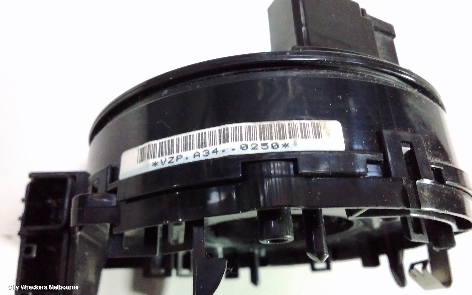 TOYOTA CAMRY AIRBAG MODULE/SENSOR, CLOCKSPRING, SK36, NON CONTROLS ON STEERING WHEEL TYPE, 08/2002 - 05/2006