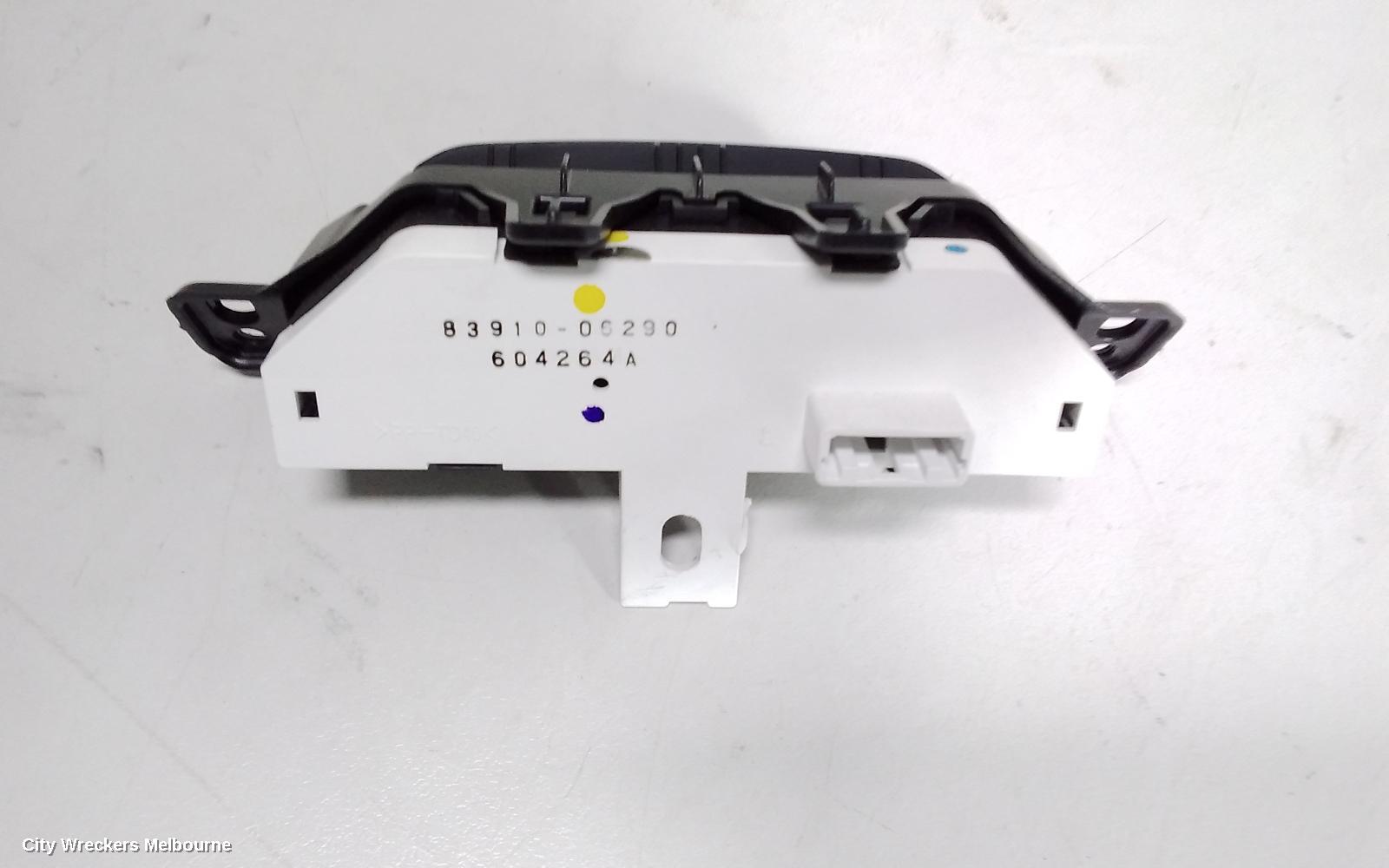 TOYOTA CAMRY CLOCK, XV50, 05/2015 - 10/2017