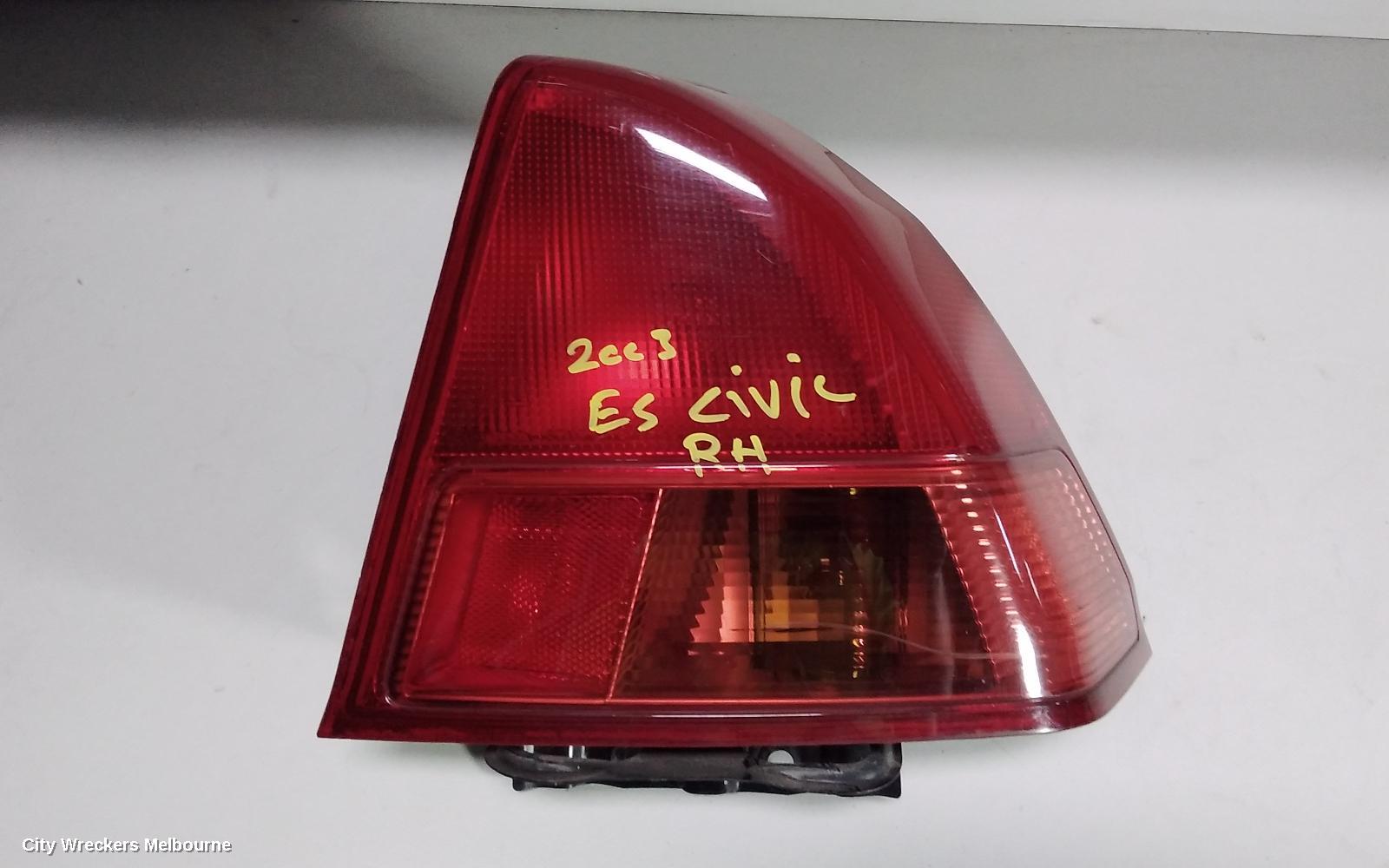 HONDA CIVIC RIGHT TAILLIGHT, 7TH GEN, SEDAN, 10/2003 - 12/2005