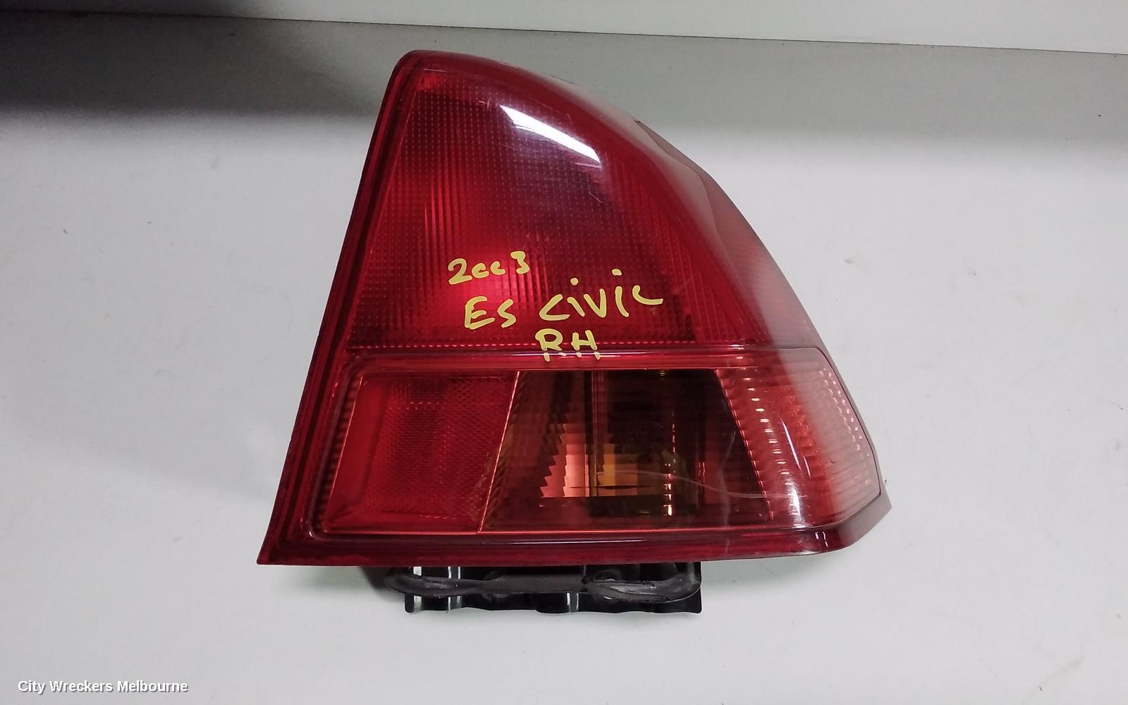 HONDA CIVIC RIGHT TAILLIGHT, 7TH GEN, SEDAN, 10/2003 - 12/2005