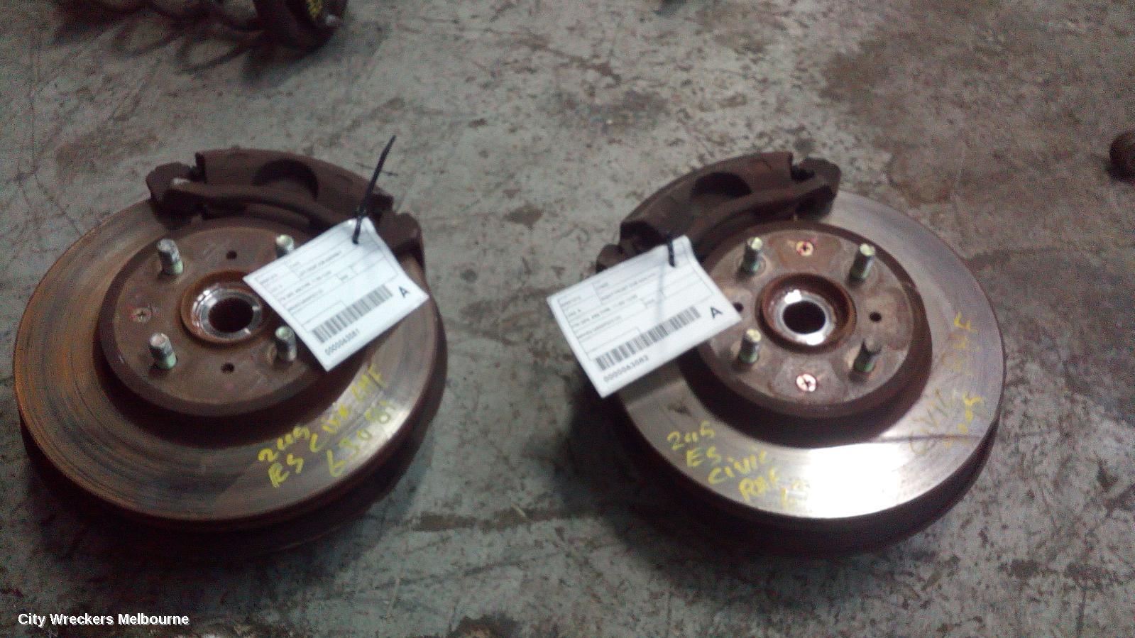 HONDA CIVIC RIGHT FRONT HUB ASSEMBLY, 7TH GEN, ABS TYPE, 11/2000 - 12/2005