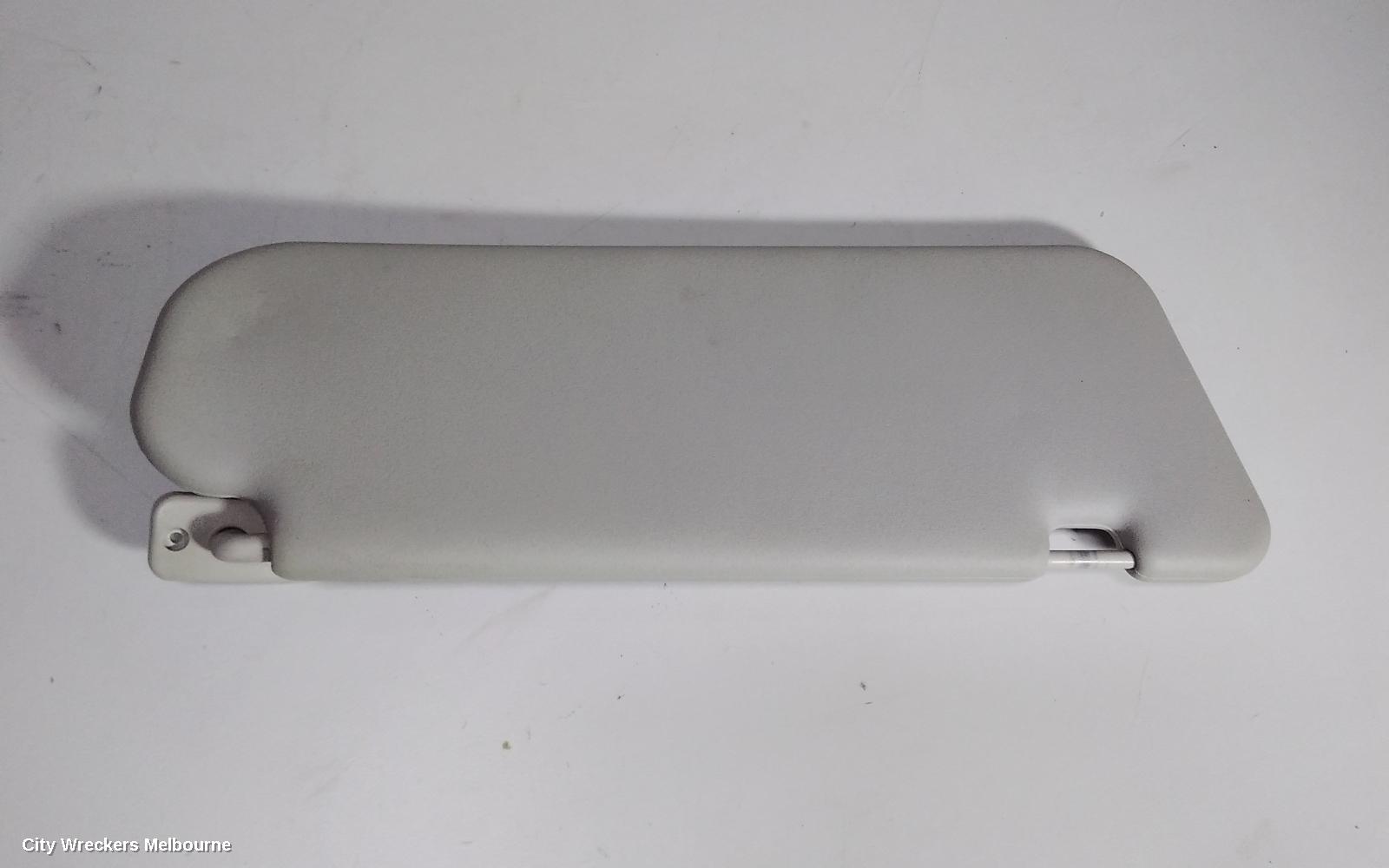 HOLDEN COMMODORE SUNVISOR, VY1-VZ, LH SIDE, 10/2002 - 09/2007