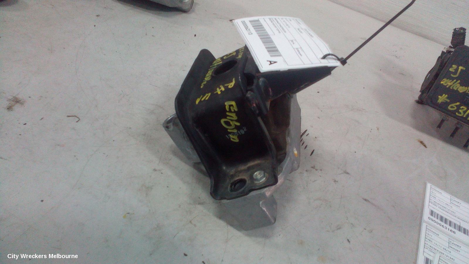 MITSUBISHI OUTLANDER MOUNT, ZJ, 10/2012 - 03/2015
