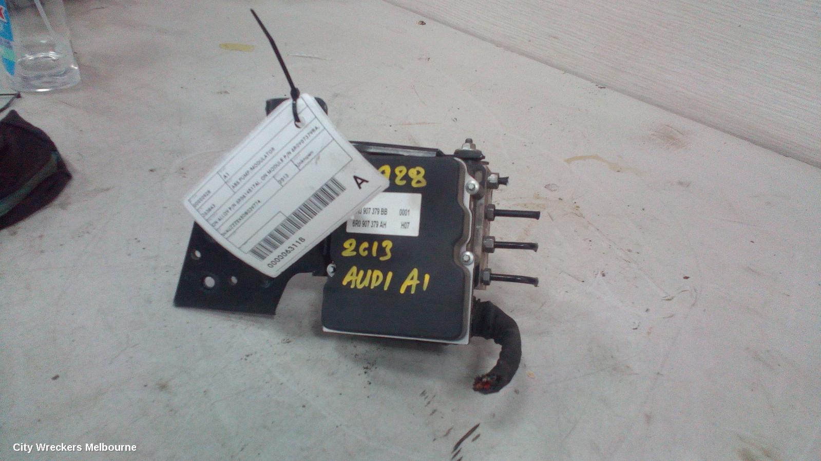 AUDI A1 ABS PUMP/MODULATOR, ON ALLOY P/N 6R0614517AL, ON MODULE P/N 6R0907379BA, 8X, 11/2012 - 05/2014
