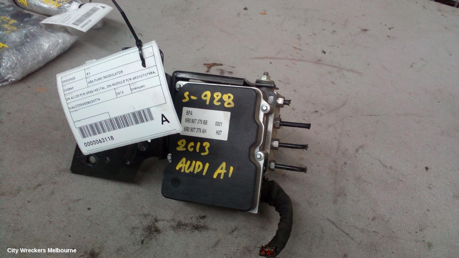 AUDI A1 ABS PUMP/MODULATOR, ON ALLOY P/N 6R0614517AL, ON MODULE P/N 6R0907379BA, 8X, 11/2012 - 05/2014