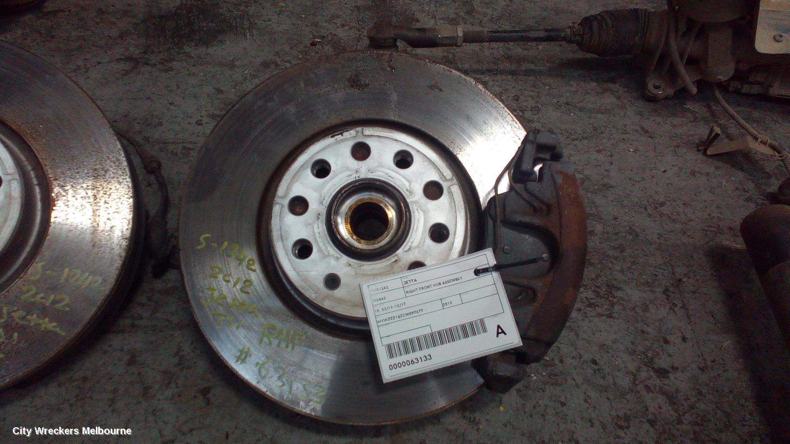 VOLKSWAGEN JETTA RIGHT FRONT HUB ASSEMBLY, 1B, 4 BOLT TYPE, 02/2011 - 12/2017
