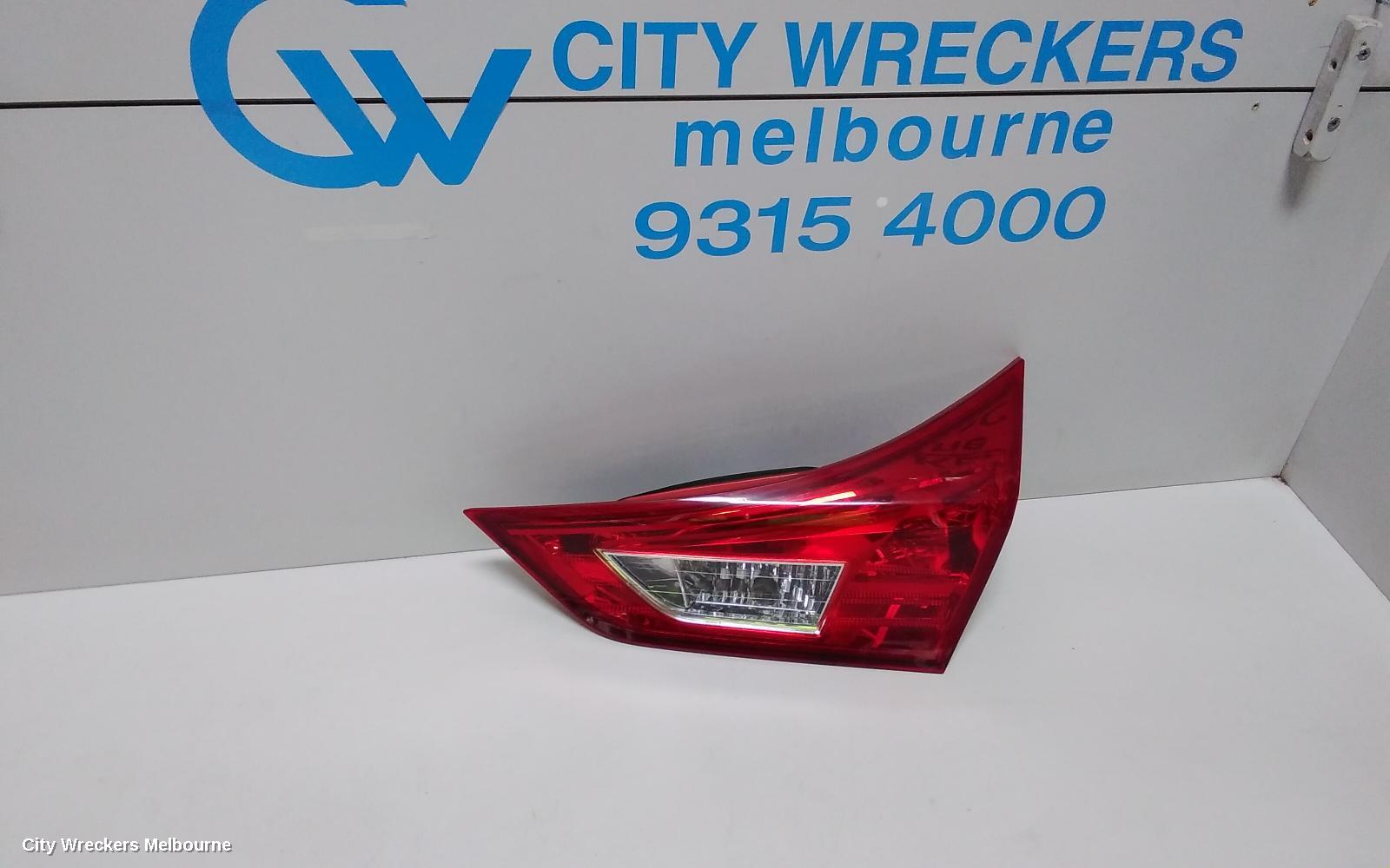 TOYOTA COROLLA REAR GARNISH, TAILGATE LAMP (RH SIDE), ZRE182R, HATCH, 10/2012 - 03/2015