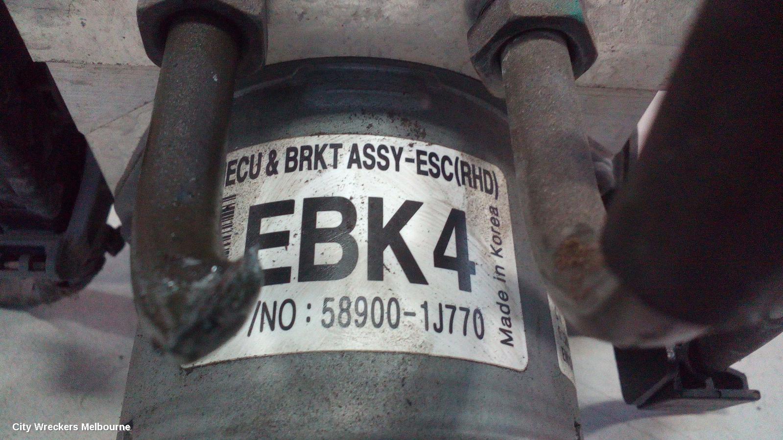 HYUNDAI I20 ABS PUMP/MODULATOR, PB, 04/2010 - 12/2015