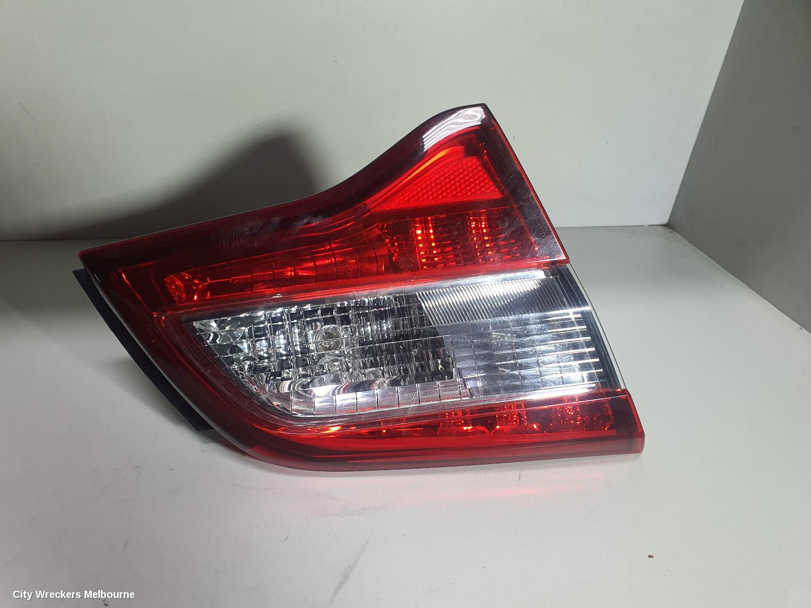 SUBARU LIBERTY REAR GARNISH, BOOTLID LAMP (LH SIDE), 6TH GEN, 08/2014 ONWARDS