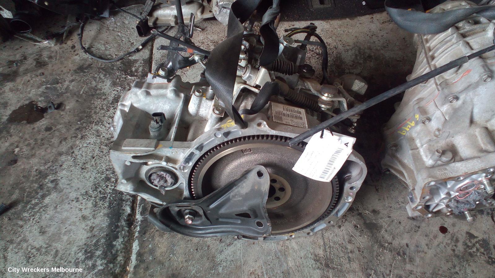 MITSUBISHI OUTLANDER TRANS/GEARBOX, MANUAL, FWD, PETROL, 2.0, 4J11, ZJ-ZL, 10/2012 ONWARDS