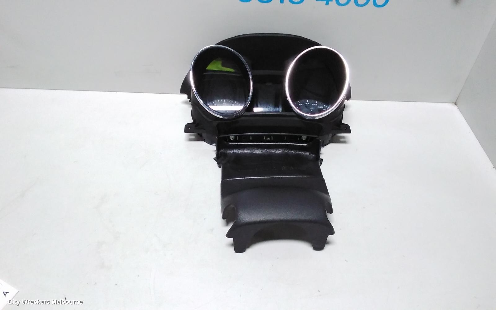 HOLDEN COMMODORE INSTRUMENT CLUSTER, INSTRUMENT CLUSTER, AUTO T/M TYPE, VF, SS/SS-V/SV6, 05/2013 - 12/2017