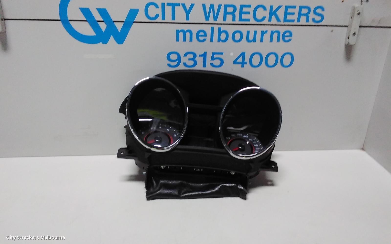 HOLDEN COMMODORE INSTRUMENT CLUSTER, INSTRUMENT CLUSTER, AUTO T/M TYPE, VF, SS/SS-V/SV6, 05/2013 - 12/2017