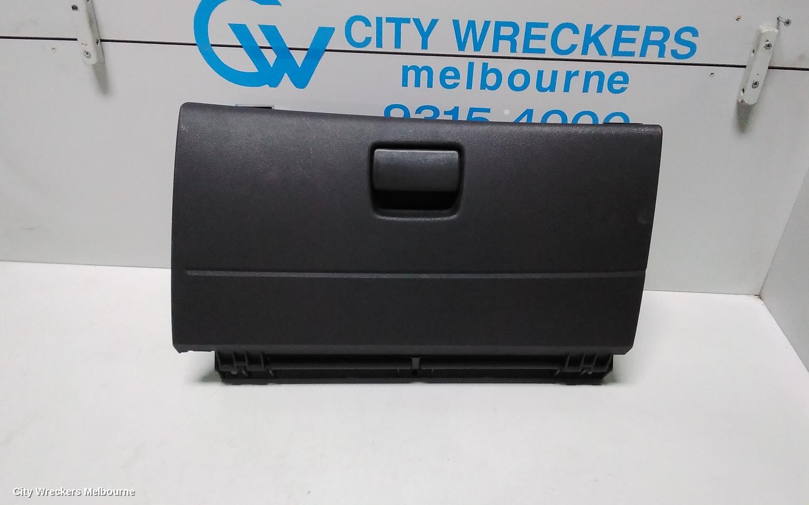 HOLDEN COMMODORE GLOVE BOX, VF, 05/2013 - 12/2017