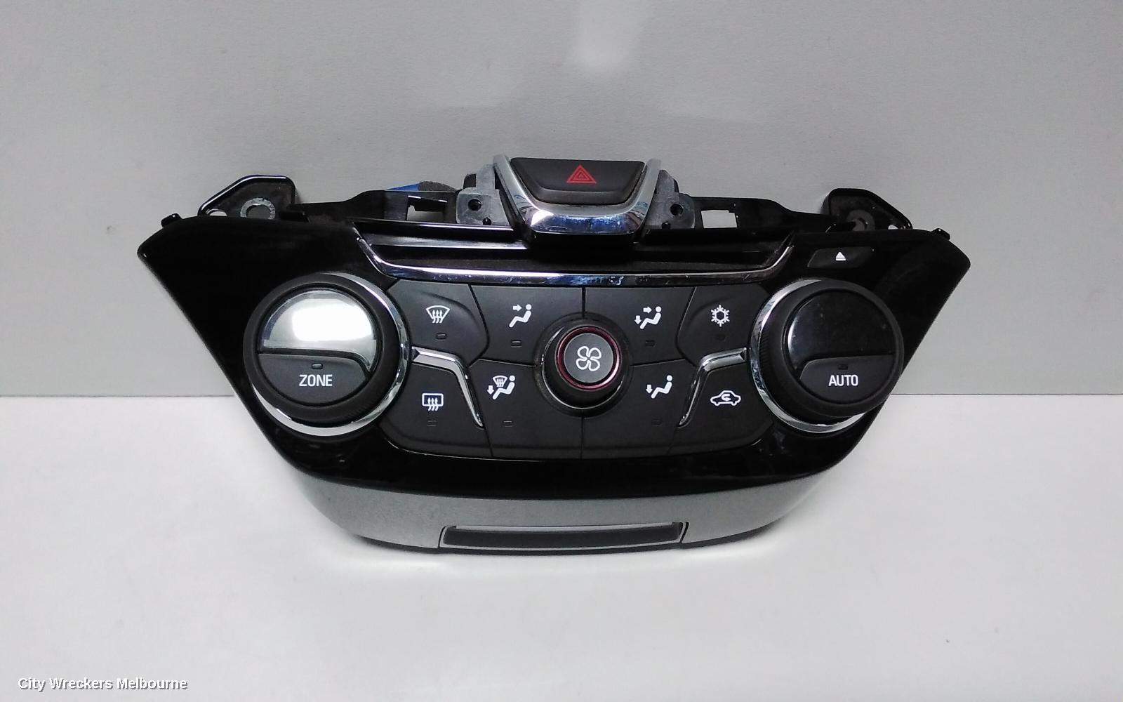 HOLDEN COMMODORE HEATER/AC CONTROLS, VF, 05/2013 - 12/2017