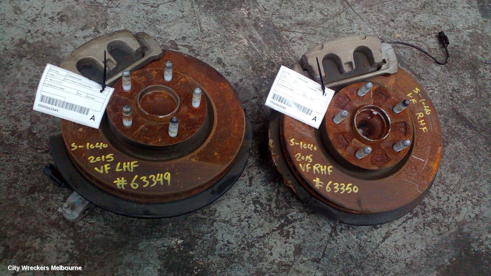 HOLDEN COMMODORE RIGHT FRONT HUB ASSEMBLY, VF, 05/2013 - 12/2017