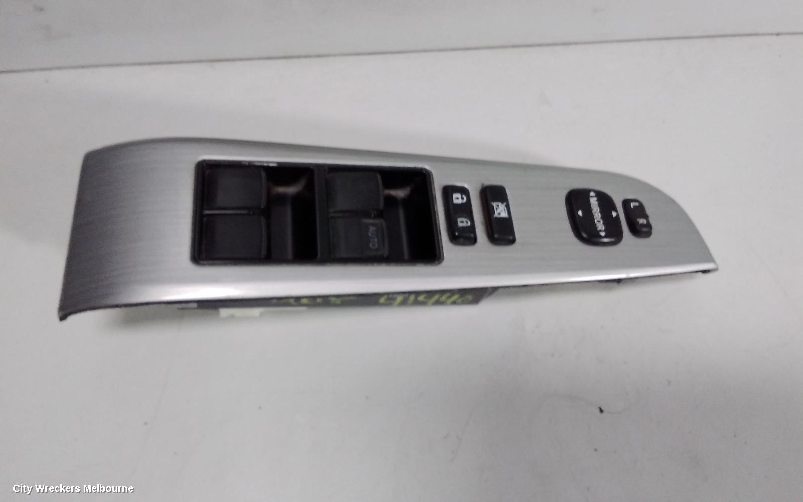 TOYOTA CAMRY PWR DR WIND SWITCH, RH FRONT (MASTER SWITCH), ASV50/AVV50, 12/2011 - 10/2017