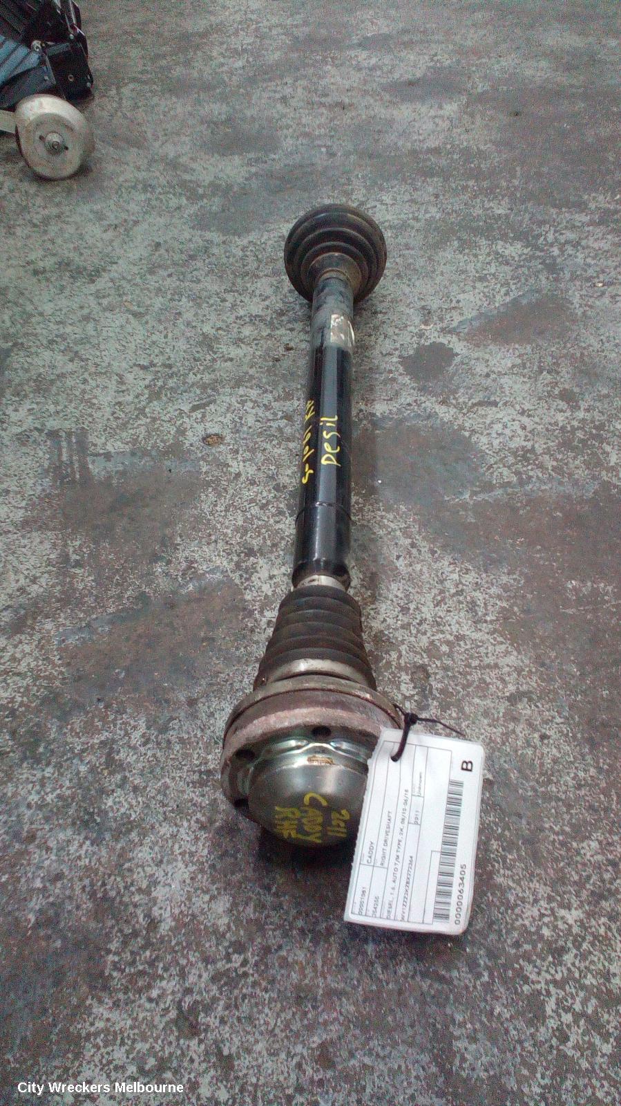 VOLKSWAGEN CADDY RIGHT DRIVESHAFT, DIESEL, 1.6, AUTO T/M TYPE, 2K, 08/2010 - 06/2015