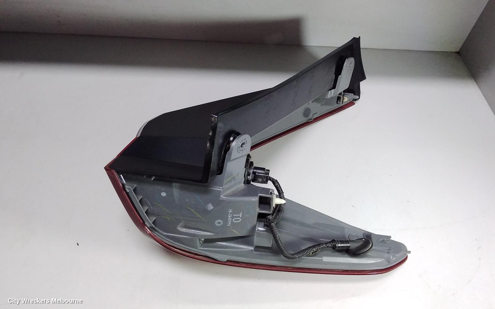 HONDA CRV LEFT TAILLIGHT, RW, IN BODY, 05/2017 ONWARDS
