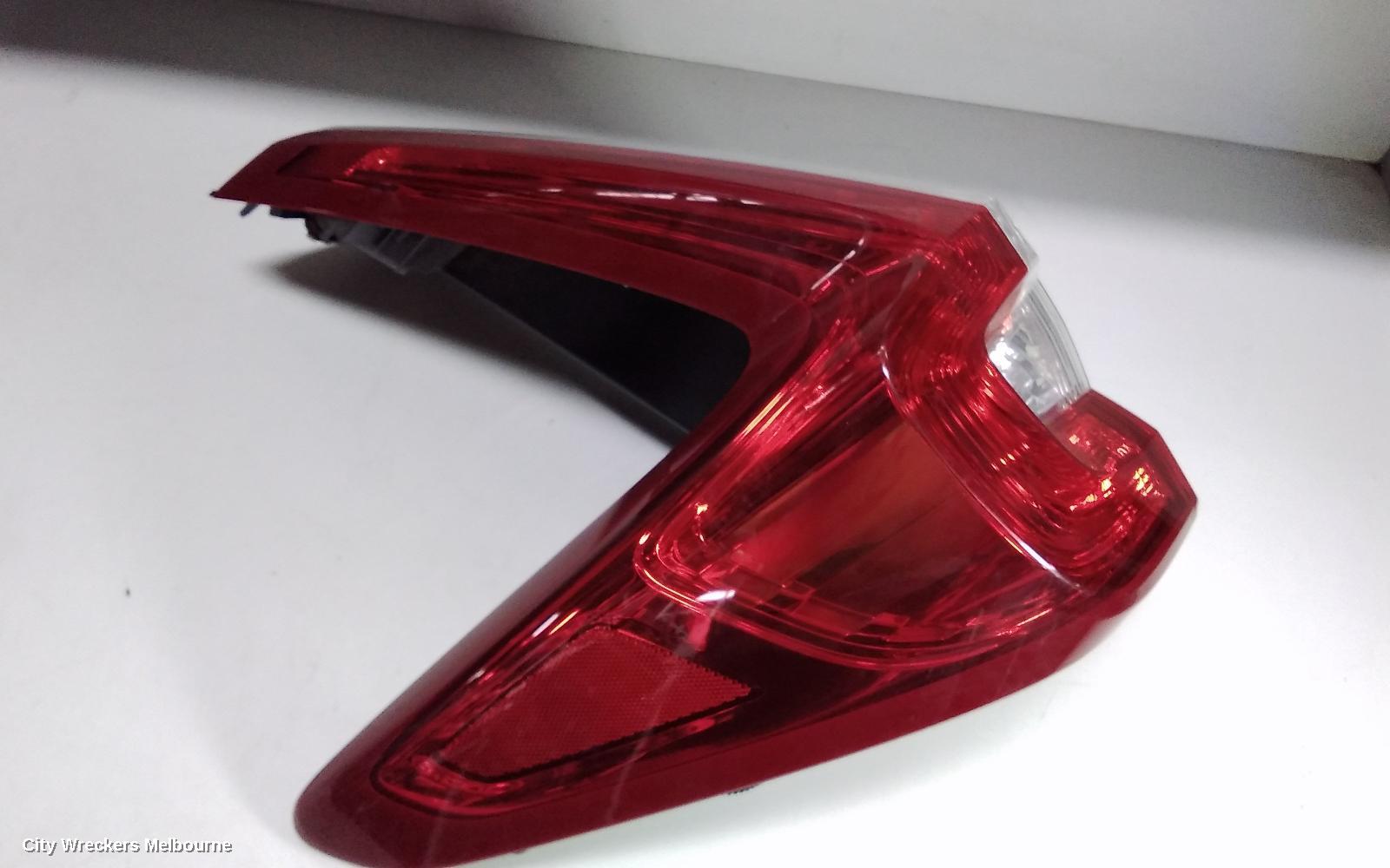 HONDA CRV LEFT TAILLIGHT, RW, IN BODY, 05/2017 ONWARDS
