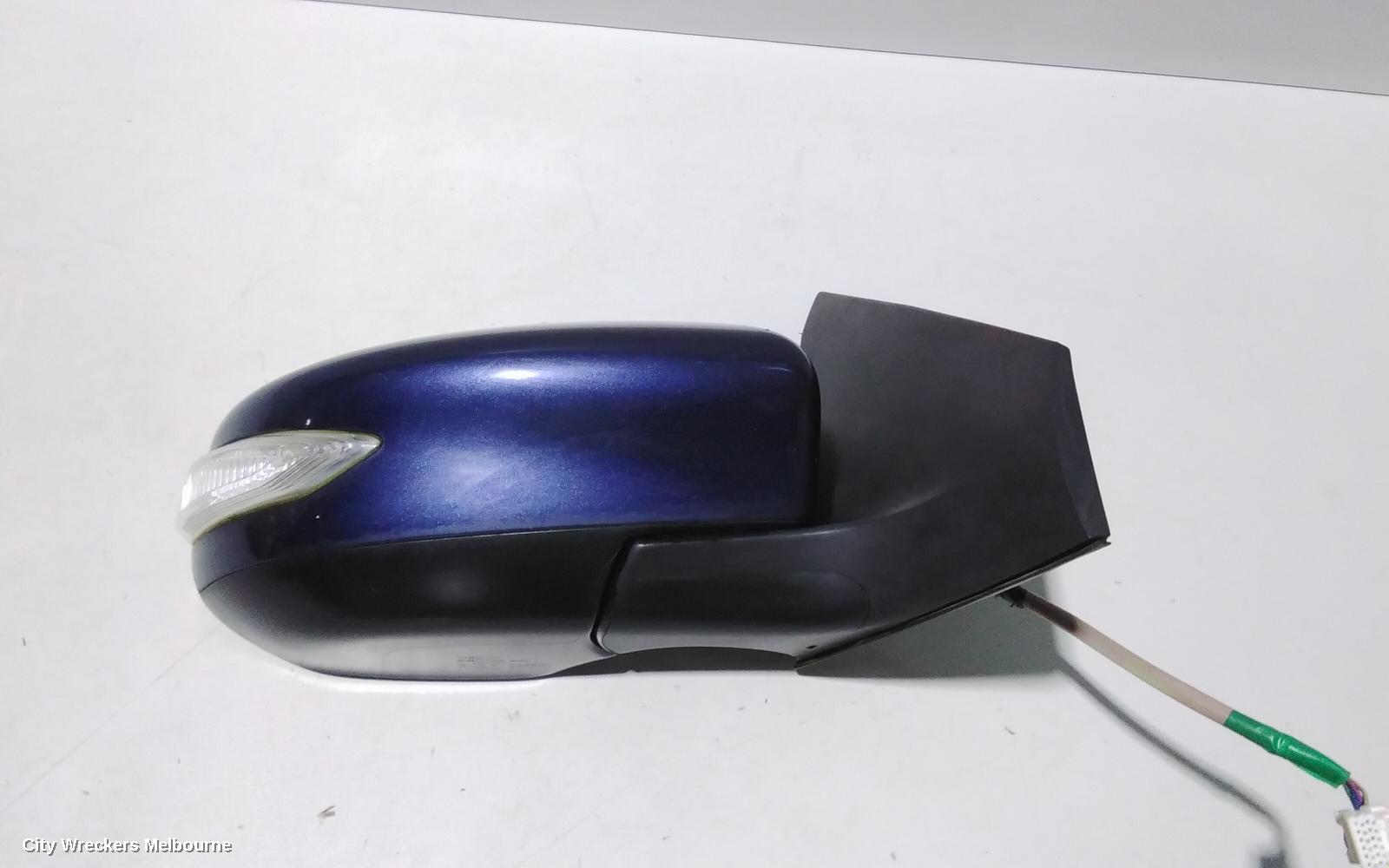 NISSAN PULSAR RIGHT DOOR MIRROR, B17, SEDAN, MANUAL FOLD TYPE, 12/2012 - 12/2017
