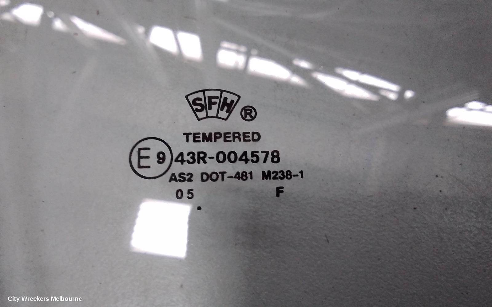 FORD TERRITORY RIGHT FRONT DOOR WINDOW, SX-SZ, 05/2004 - 12/2016