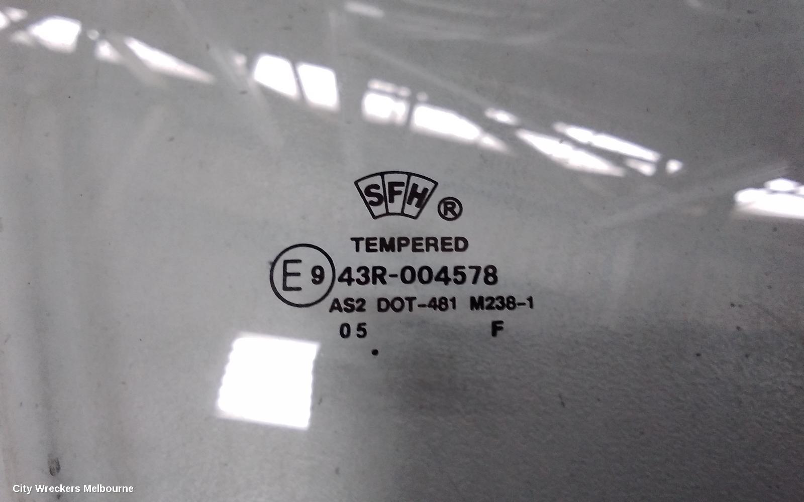 FORD TERRITORY RIGHT FRONT DOOR WINDOW, SX-SZ, 05/2004 - 12/2016