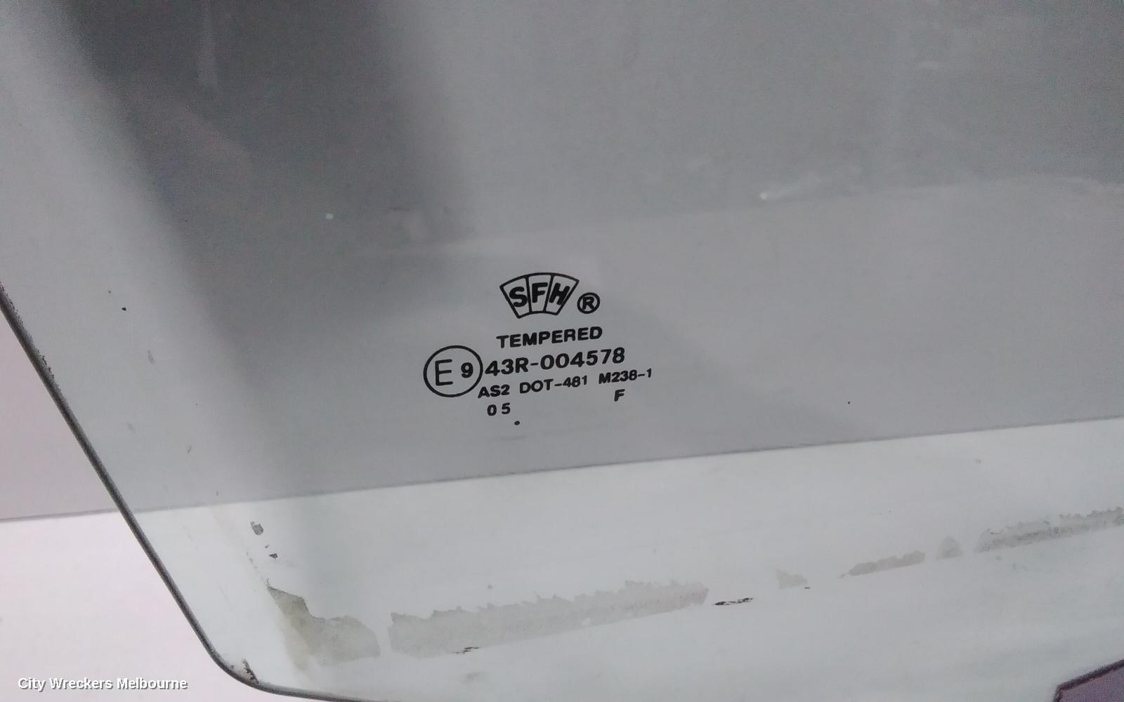 FORD TERRITORY RIGHT FRONT DOOR WINDOW, SX-SZ, 05/2004 - 12/2016