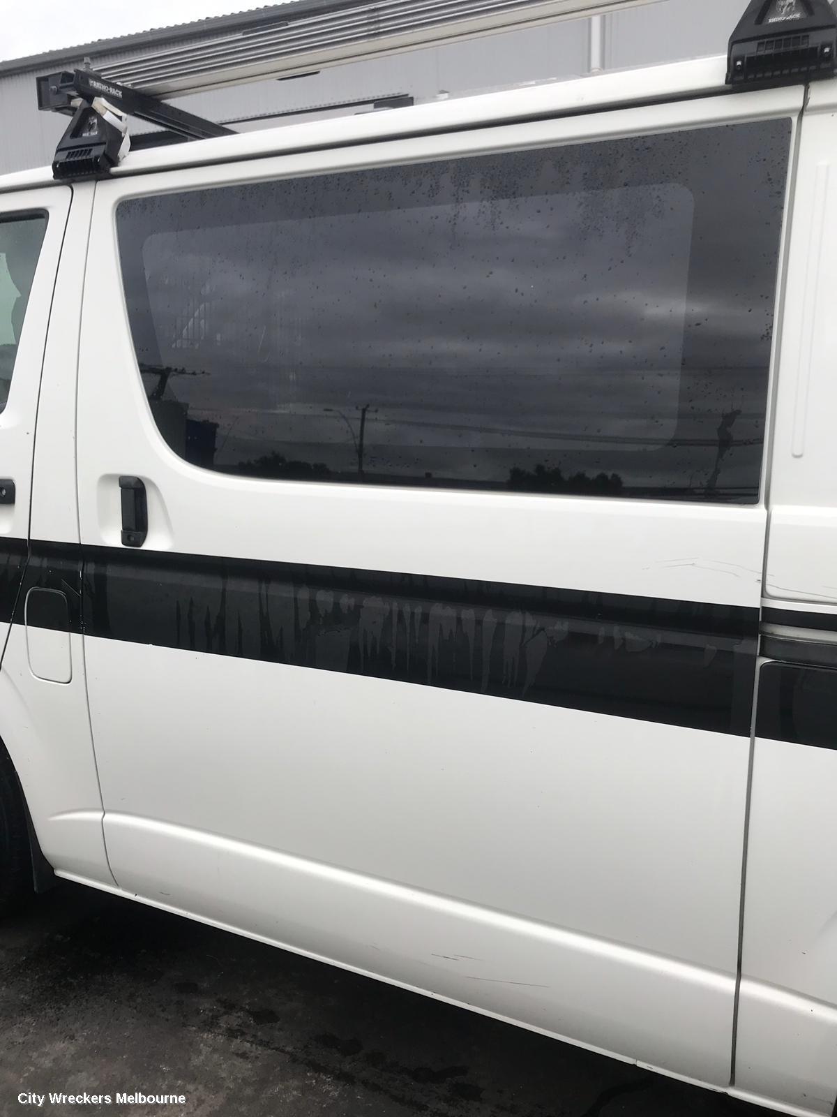 TOYOTA HIACE DOOR/BOOT/GATE LOCK, RIGHT FRONT DOOR LOCK, TRH/KDH, 03/2005 - 04/2019