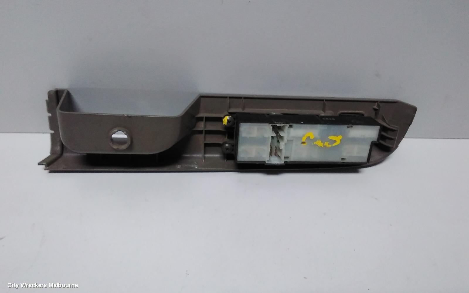 NISSAN PATROL PWR DR WIND SWITCH, RH FRONT (MASTER SWITCH), WAGON, TWO PLUG TYPE, Y61/GU, 12/1997 - 04/2017