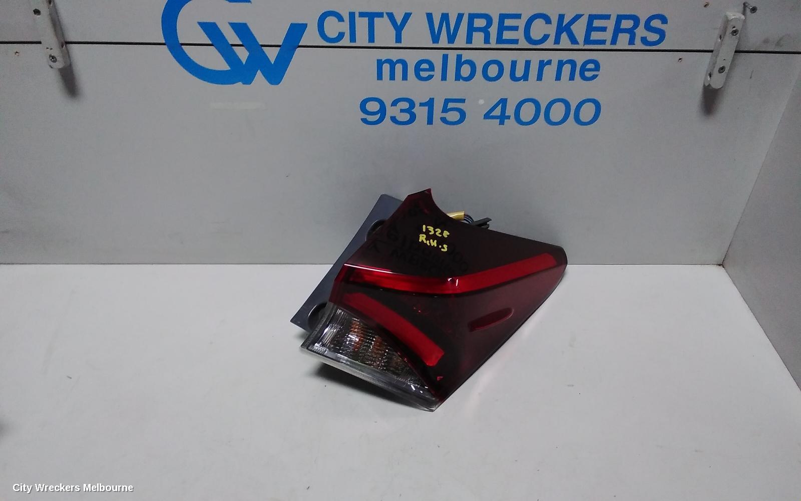 TOYOTA COROLLA RIGHT TAILLIGHT, ZRE182R, HATCH, 03/2015 - 06/2018