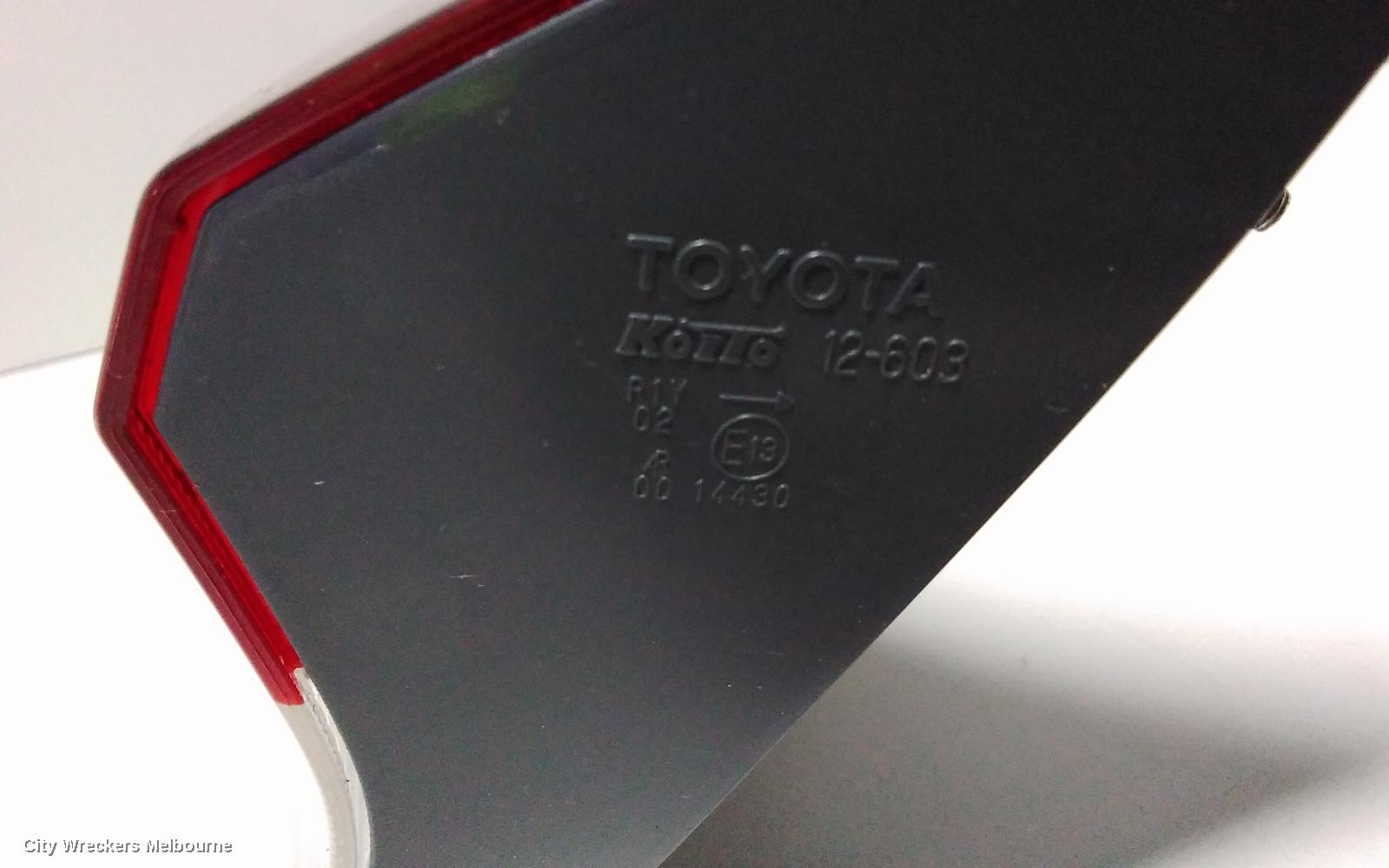 TOYOTA COROLLA REAR GARNISH, TAILGATE LAMP (RH SIDE), ZRE182R/ZWE186R, HATCH, 03/2015 - 06/2018