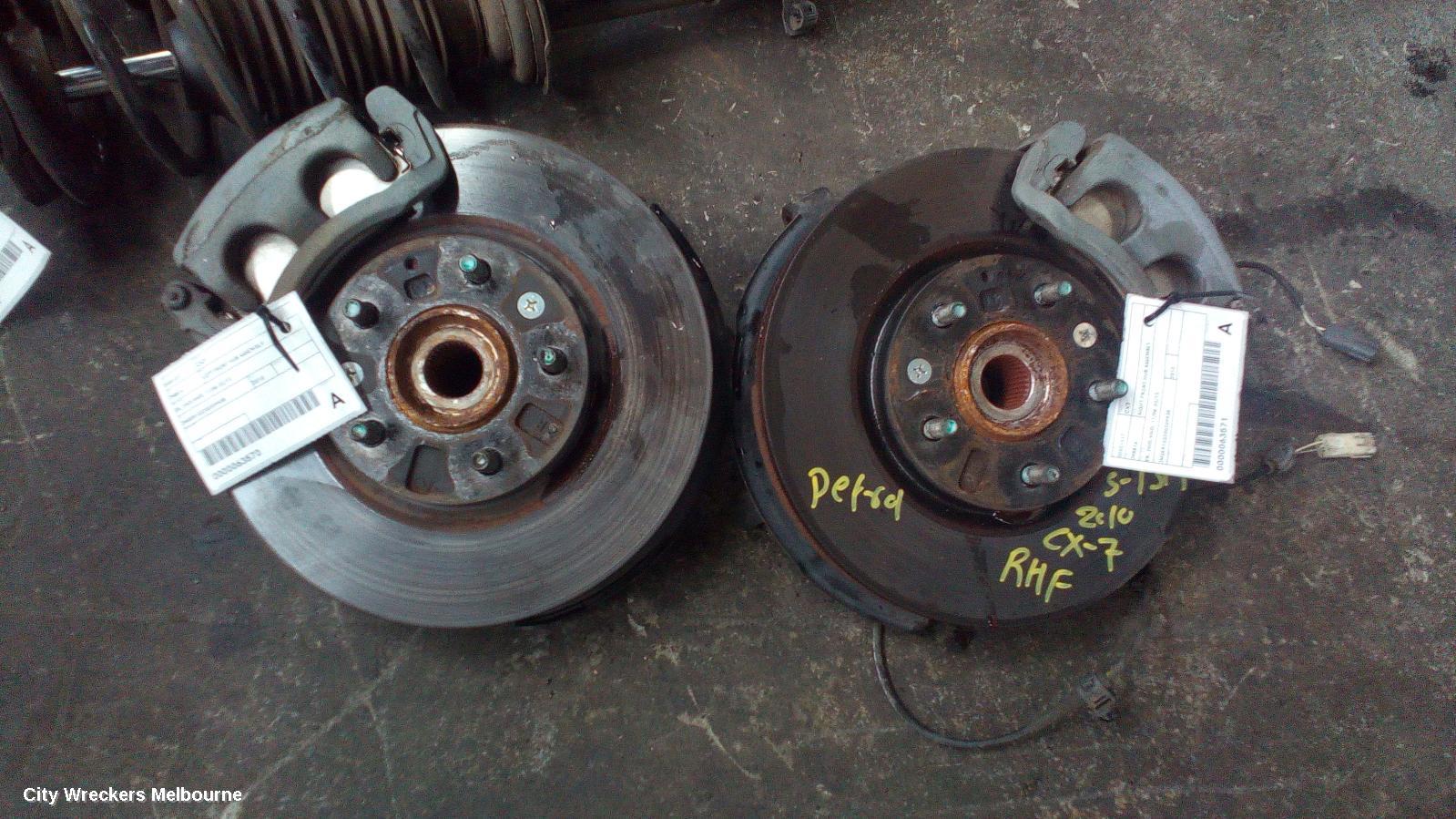 MAZDA CX7 RIGHT FRONT HUB ASSEMBLY, ER, 2WD/4WD, 11/2006 - 02/2012