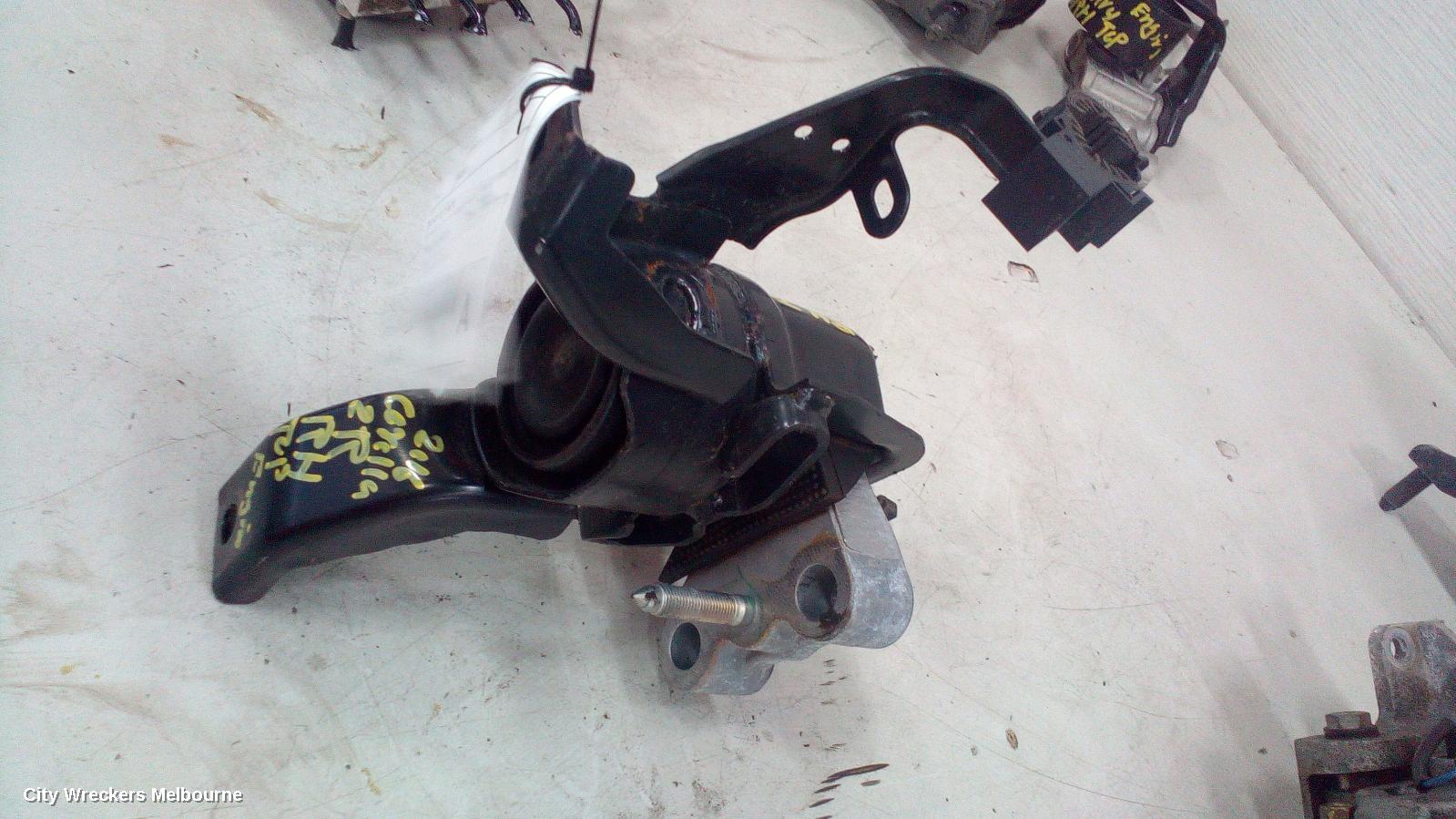 TOYOTA COROLLA MOUNT, ZRE182R 10/2012 - 06/2018