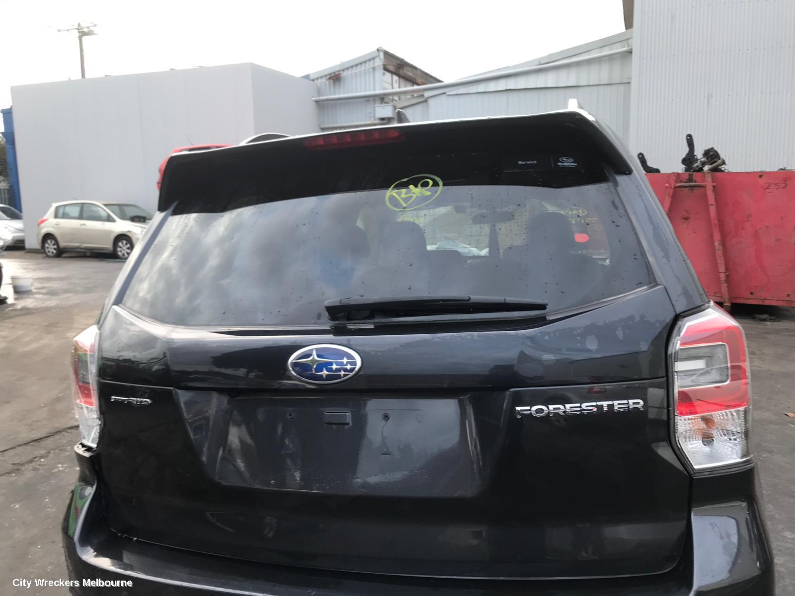 SUBARU FORESTER RR WINDOW REGULATOR