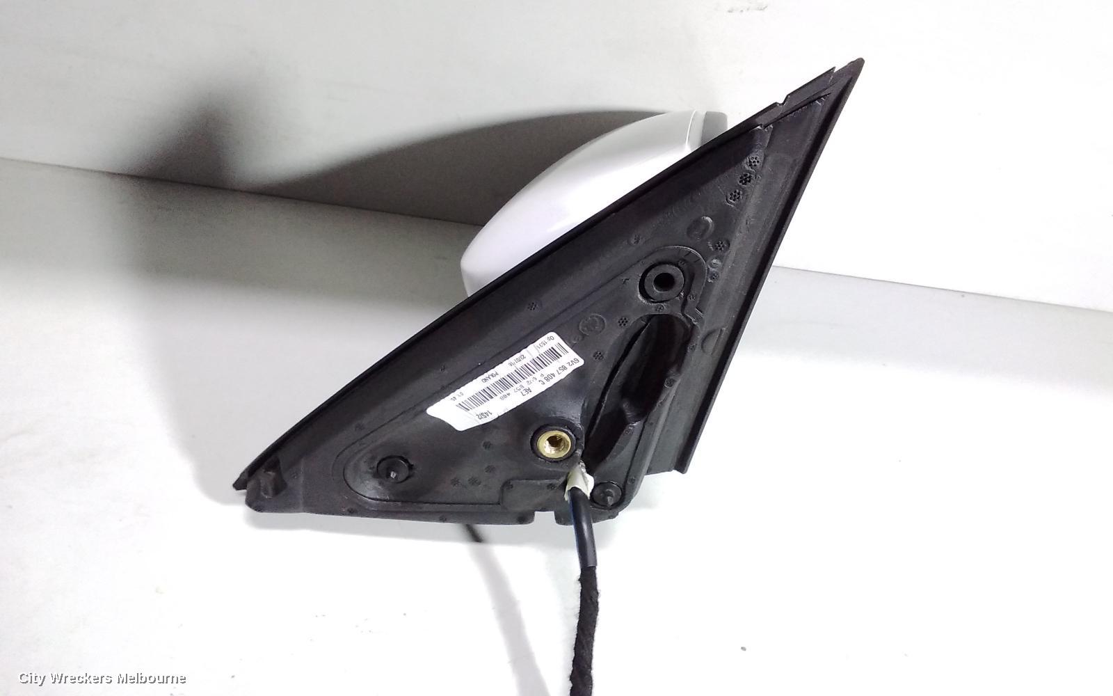 SKODA FABIA RIGHT DOOR MIRROR, NJ, POWER ADJUST, HEATED, NON BLIND SPOT, 01/2015 - 08/2021