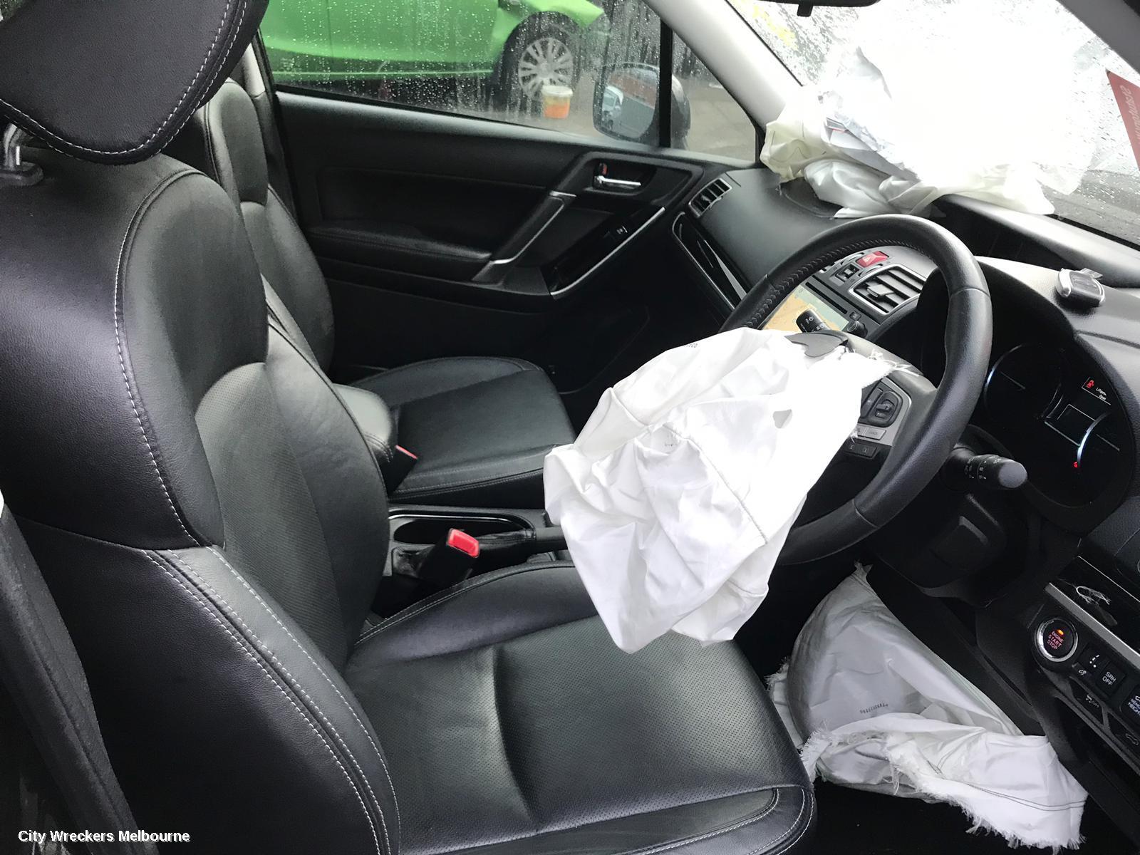 SUBARU FORESTER RR WINDOW REGULATOR