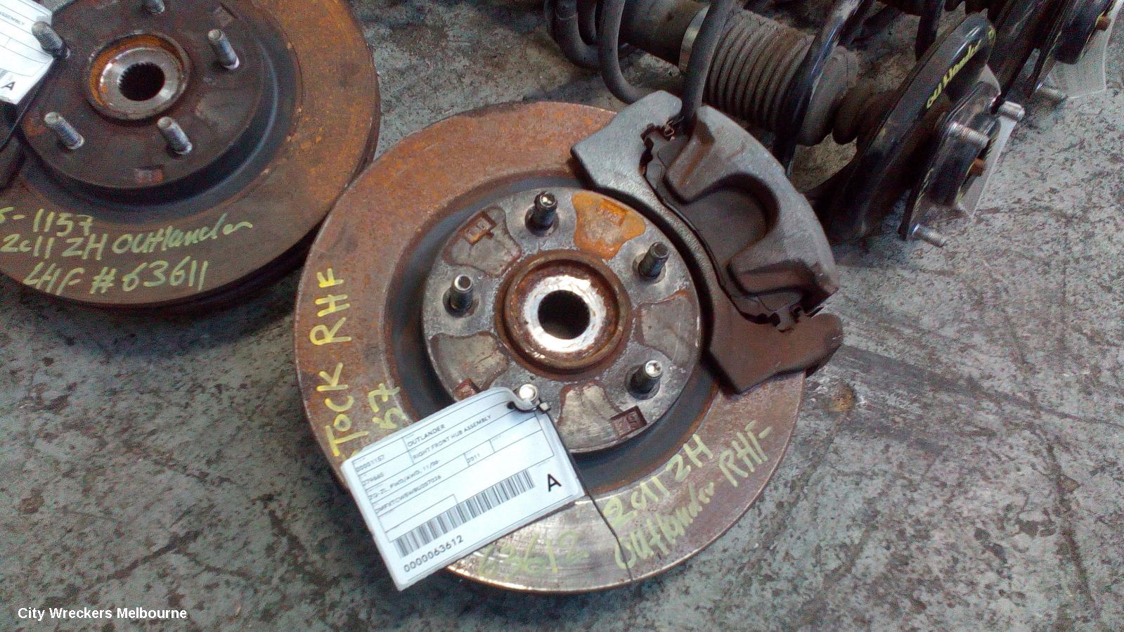 MITSUBISHI OUTLANDER RIGHT FRONT HUB ASSEMBLY, ZG-ZL, FWD/AWD, 11/2006 ONWARDS