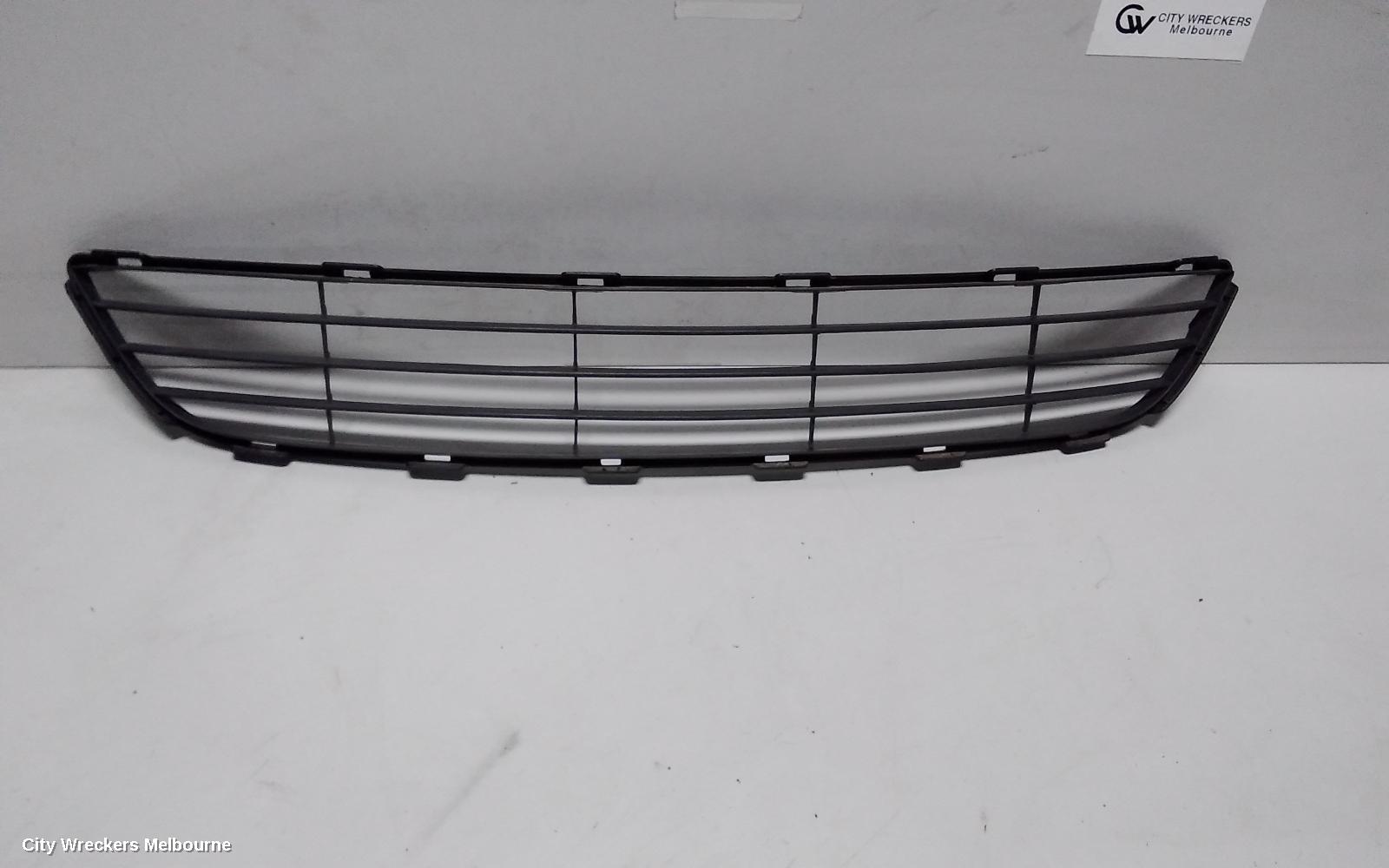 TOYOTA YARIS GRILLE, BUMPER GRILLE, NCP9#, SEDAN, 03/2006 - 09/2008 (AUS ONLY)