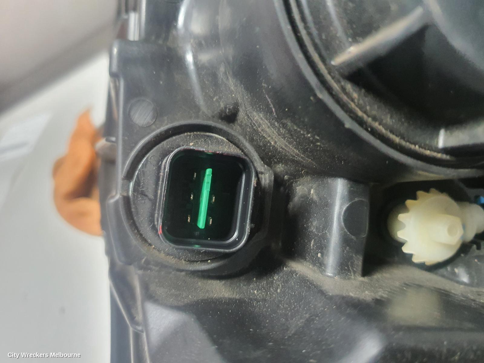HOLDEN CAPTIVA RIGHT HEADLAMP, CG, CAPTIVA 7 (4TH VIN = C), BLACK SURROUND, 01/2011 - 09/2015