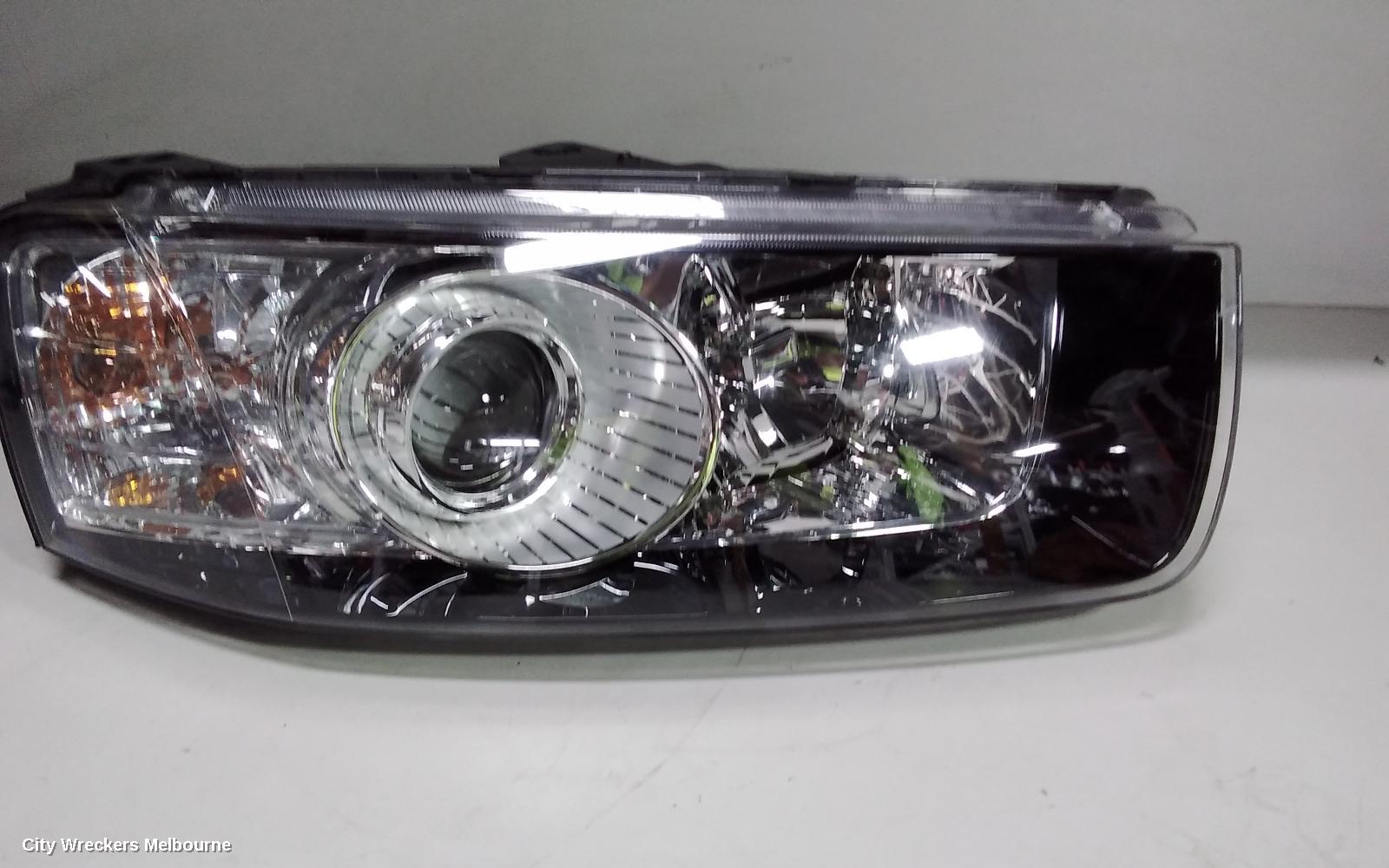 HOLDEN CAPTIVA RIGHT HEADLAMP, CG, CAPTIVA 7 (4TH VIN = C), BLACK SURROUND, 01/2011 - 09/2015