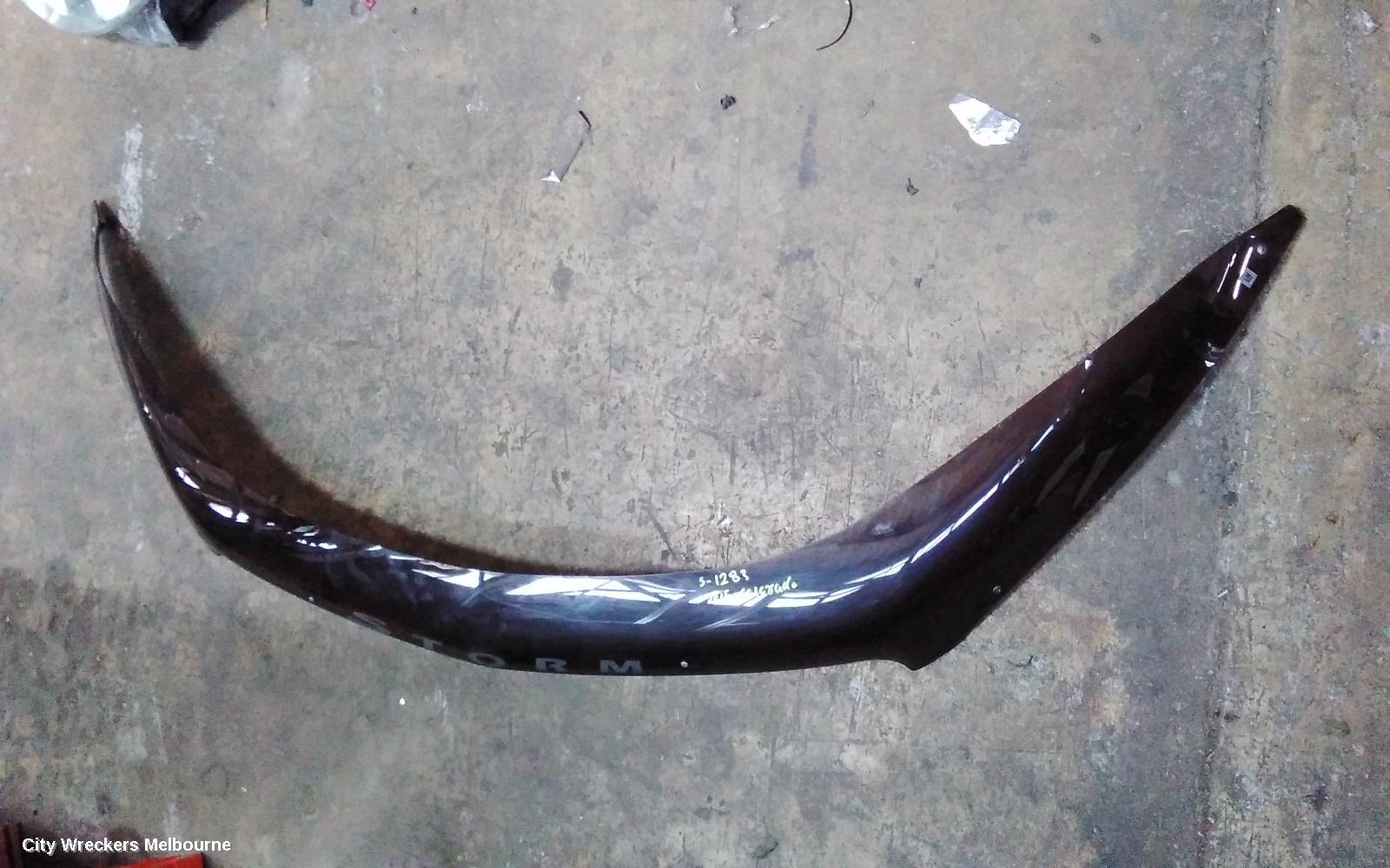 HOLDEN COLORADO BONNET PROTECTOR, RG 7, 12/2012 - 06/2016