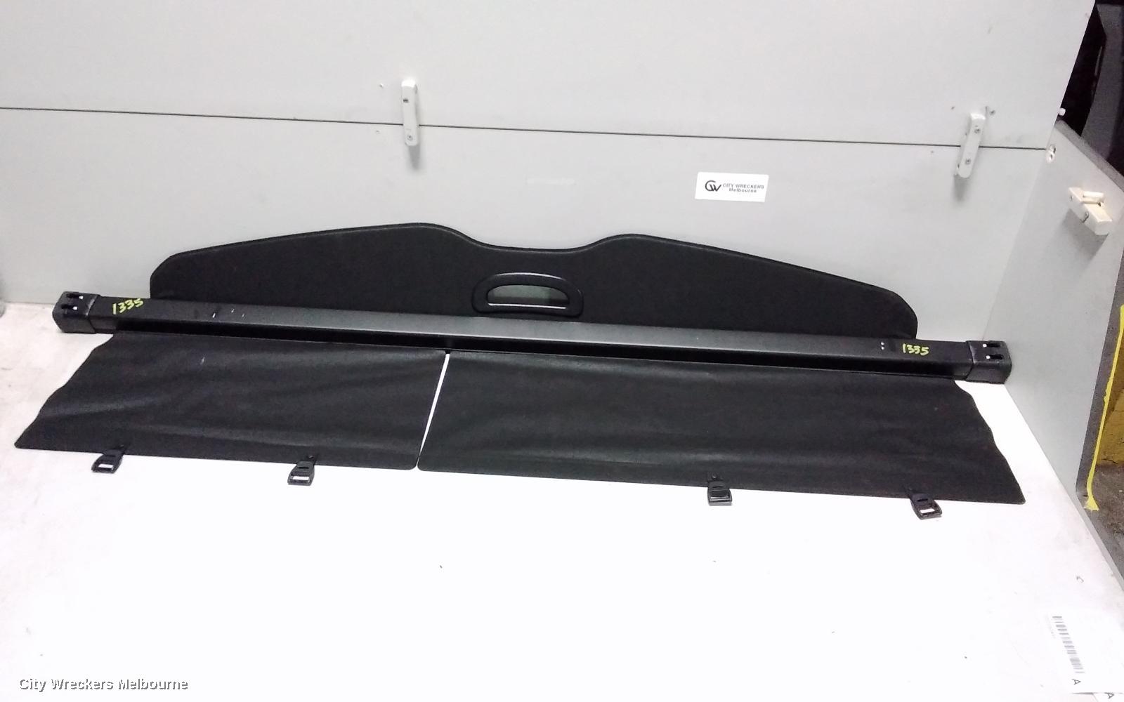 TOYOTA KLUGER PARCEL SHELF CARGO BLIND, CARGO BLIND, GSU40-GSU45, 7 SEATER, 05/2007 - 02/2014