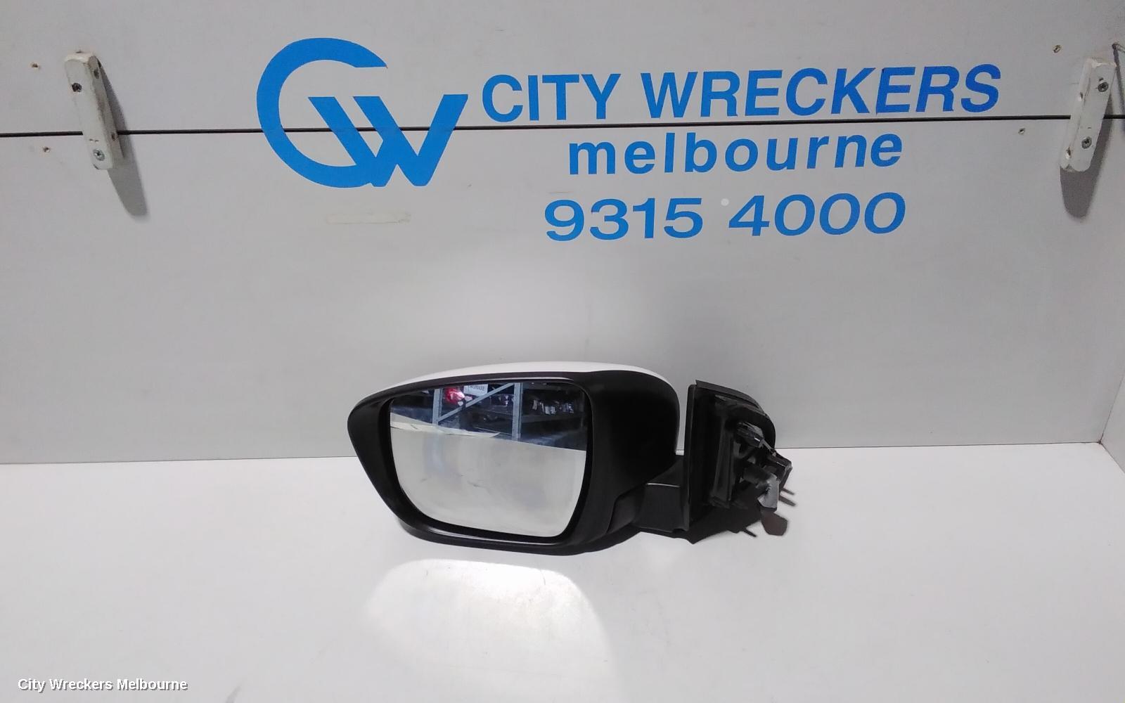 NISSAN QASHQAI LEFT DOOR MIRROR, J11, ST, MANUAL FOLD, 06/2014 - 06/2017
