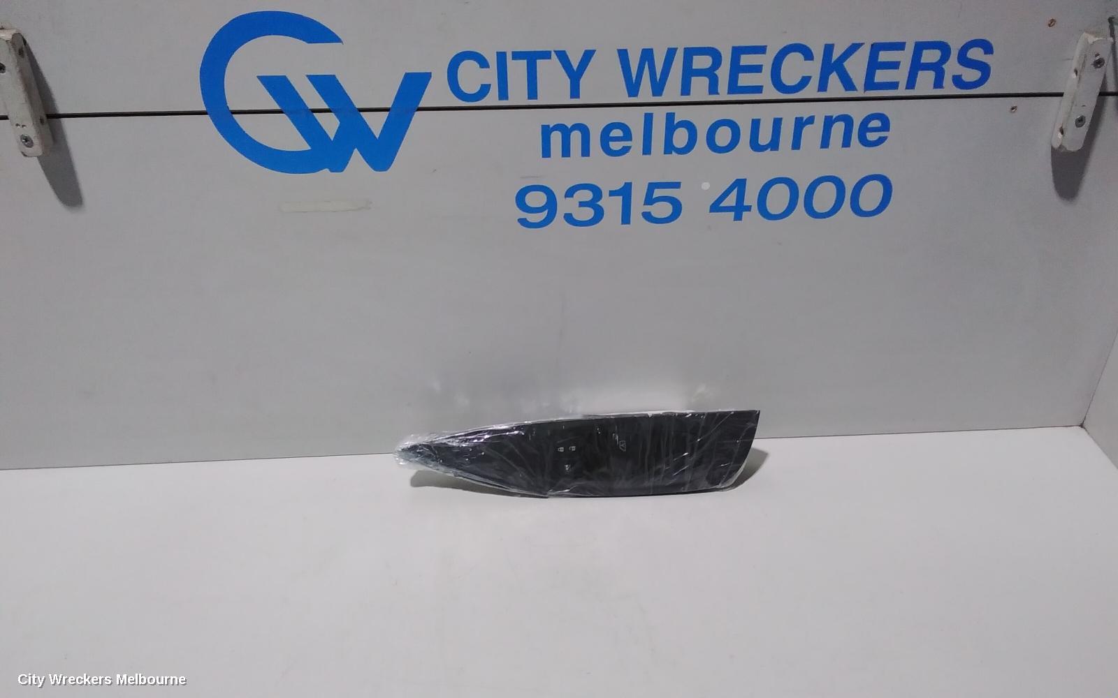 NISSAN QASHQAI PWR DR WIND SWITCH, RH FRONT (MASTER SWITCH), EARLY TYPE (ONLY DRIVERS DOOR AUTO TYPE), J11, 06/2014 - 06/2017