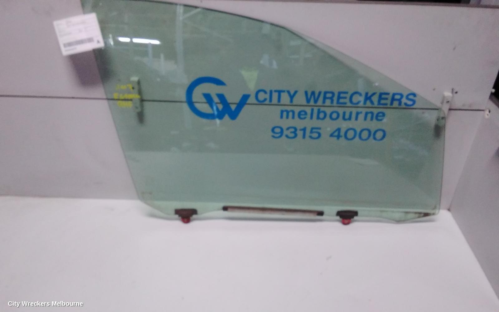 TOYOTA ESTIMA RIGHT FRONT DOOR WINDOW, XR50, 05-19