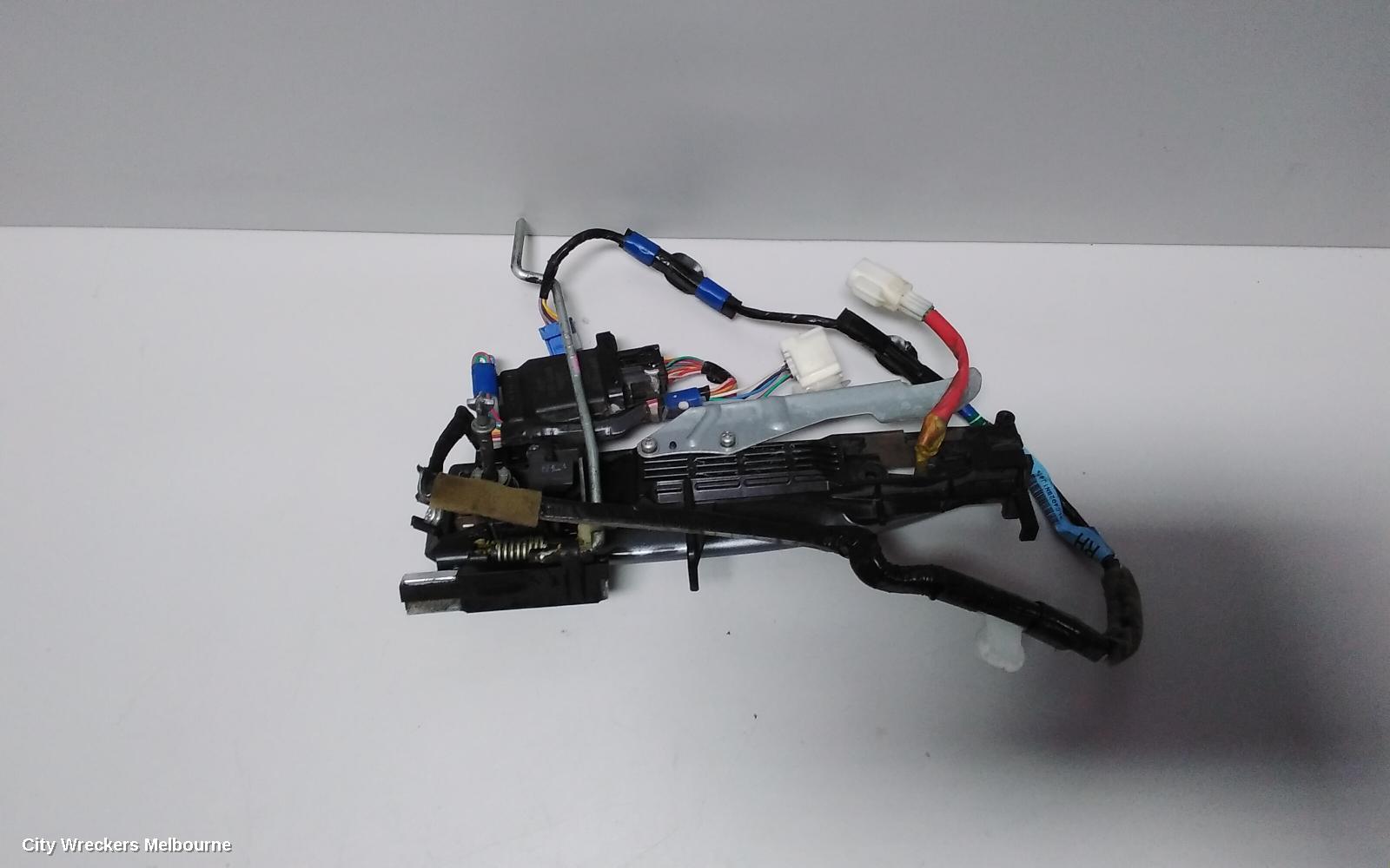 TOYOTA ESTIMA DOOR HANDLE, OUTER, RH FRONT, XR50, 05-19