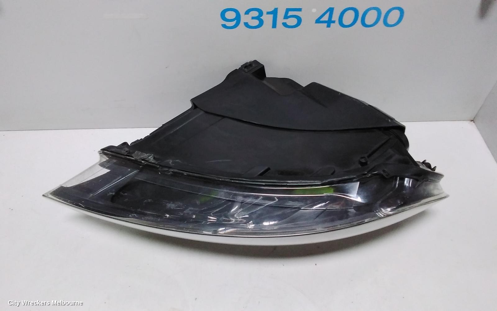 AUDI Q7 RIGHT HEADLAMP, 4L, HALOGEN TYPE, 10/2009 - 08/2015