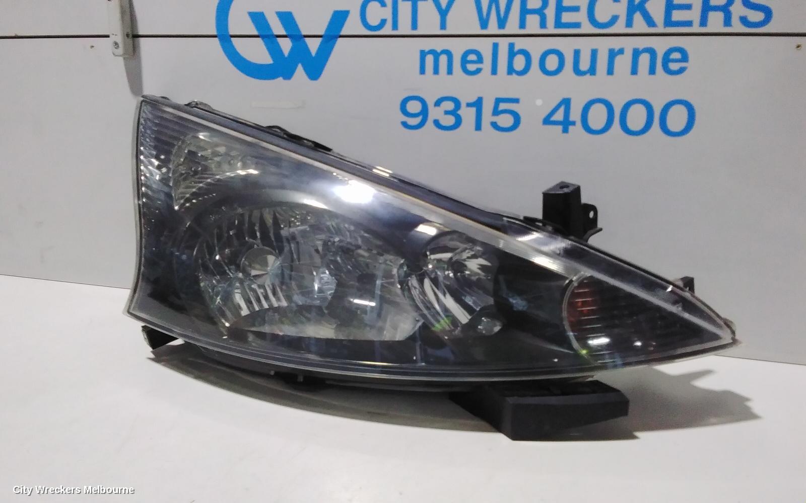 MITSUBISHI GRANDIS RIGHT HEADLAMP, BA, 04/2004 - 03/2010