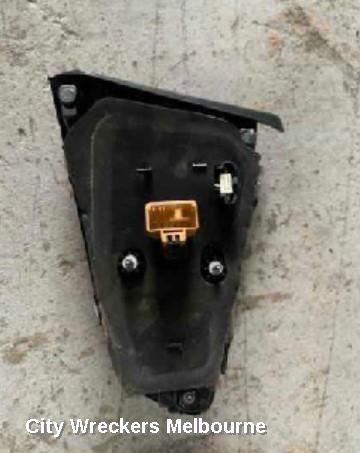 VOLKSWAGEN GOLF REAR GARNISH, TAILGATE LAMP (LH SIDE), GEN 7, HATCH, STANDARD/GTI, 03/2017 ONWARDS