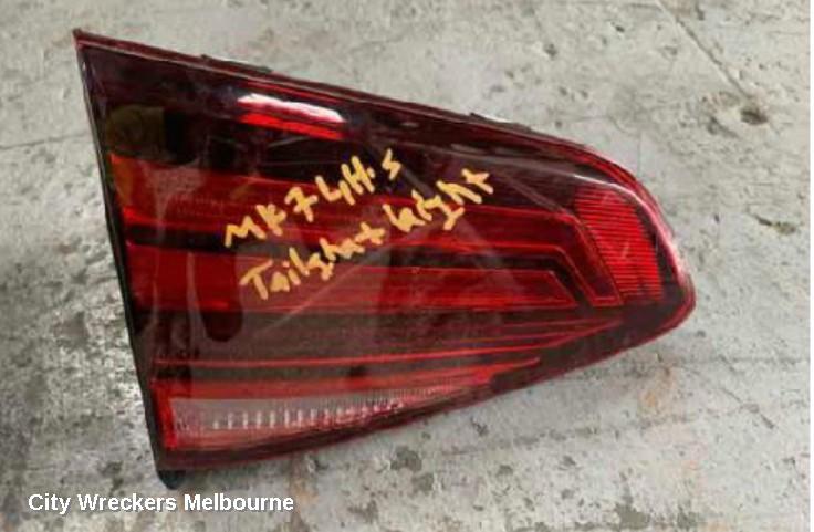 VOLKSWAGEN GOLF REAR GARNISH, TAILGATE LAMP (LH SIDE), GEN 7, HATCH, STANDARD/GTI, 03/2017 ONWARDS